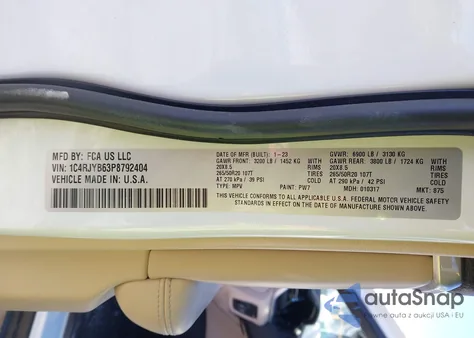 2023 Jeep Grand Cherokee 4Xe z USA, uszkodzony, nr VIN 1C4RJYB63P8792404